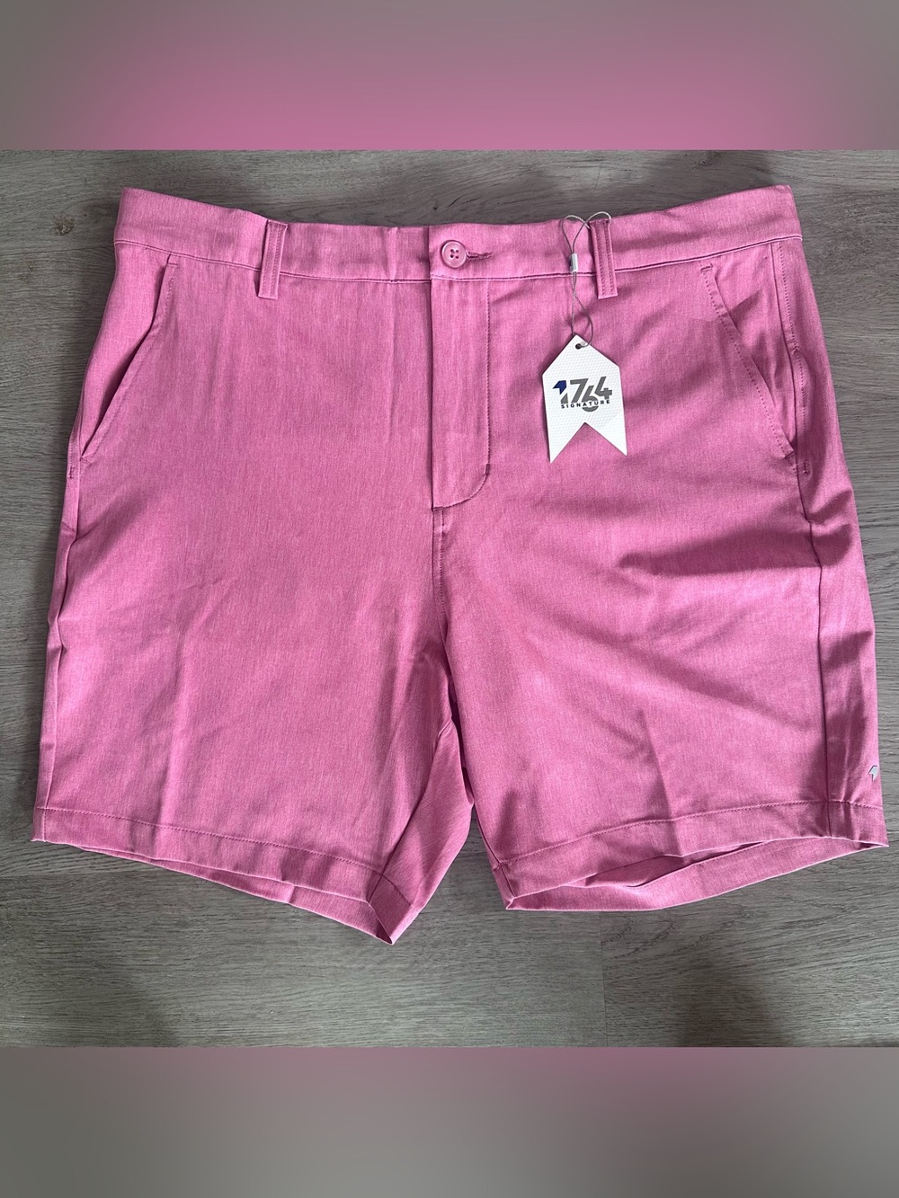 1764 Signature Shorts NEW Pink Xander Golf Performance Men’s 36 Active